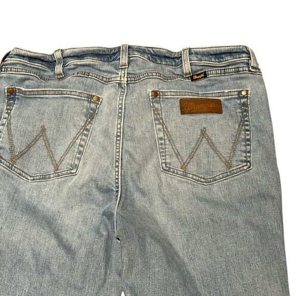Wrangler Women's 34 x 36 Bootcut Flared Blue Jeans - Picture 3 of 9